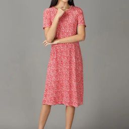 SHOWOFF Red Cotton Printed A-Line Dress-image-23