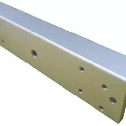 Mantra U Bracket for 272.16 Kg (600 lbs)-40