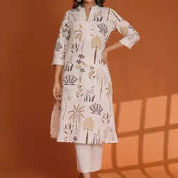 Kaftanize Women Floral Printed Kurta with Trouser-48