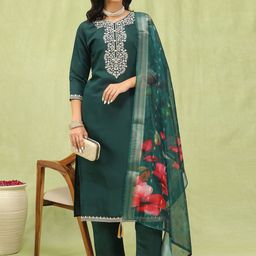 VredeVogel Floral Yoke Design Round Neck Straight Kurta With Trousers & Dupatta-image-96