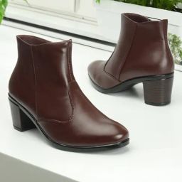 Elle Women's Brown Casual Booties-image-41