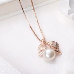 Zavya 92.5 Sterling Silver Radiant Elegance Pendant with Chain for Women-image-18