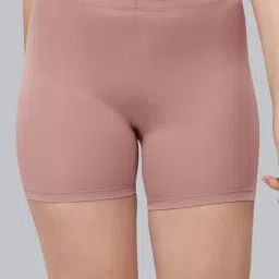 Soie Pink Nylon Skinny Solid Sports Shorts-image-68