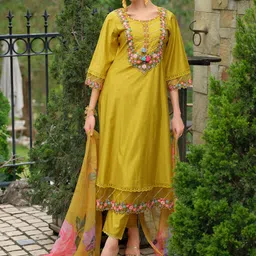 Indo Era Women Floral Embroidered Beads and Stones Liva Kurta with Trousers & With Dupatta-40