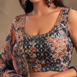 DIVASTRI Embellished Sequinned Semi-Stitched Lehenga & Unstitched Blouse With Dupatta image 2