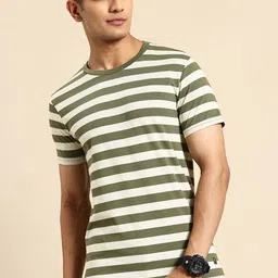 United Colors of Benetton Striped T-shirt-image-74