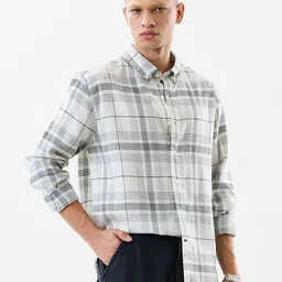 Snitch Men Tartan Checked Button-Down Collar Casual Shirt-image-66