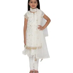 BIBA Girls Ivory Embroidered Kurti & Churidar With Dupatta-image-41