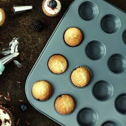 Jamie Oliver Green Steel Muffin Tin - Set of 1-image-36