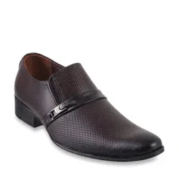 Mochi Men's Maroon Formal Slip-Ons-image-42