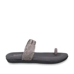 Walkway Women's Gun Metal Toe Ring Sandals-image-11