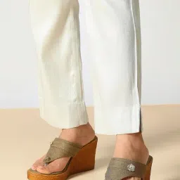 Inc.5 Women's Beige Thong Wedges-image-70
