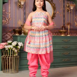 Aarika Silk Woven Sleeveless Floral Printed Kurta & Patiala With Dupatta Set - Pink-image-52