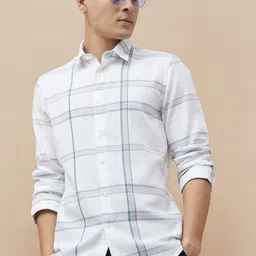 CODE by Lifestyle Men Windowpane Checked Spread Collar Cotton Casual Shirt-image-75