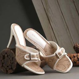 Clog London Women's Brown Casual Stilettos-image-24