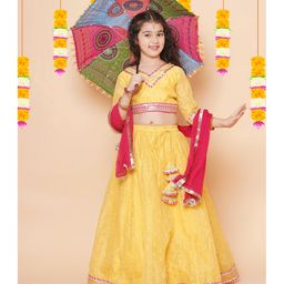 Bitiya By Bhama Silk Woven Three Fourth Sleeves Ethnic Foil Printed Gota Lace Embellished Coordinating Lehenga Choli With Dupatta Set - Yellow-image-47