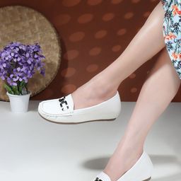 Carlton London Women Textured Loafers-51