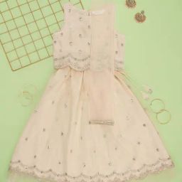 Akkriti by Pantaloons Girls Snow White Embroidery Lehenga Cholis-image-81