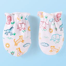 Babyhug Interlock Knit Cap Mittens And Booties Set with Jungle Theme Print - White image 5