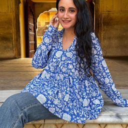 Vastravali Jaipur Floral Printed V-Neck Pure Cotton Pleated Anarkali Kurti-image-92