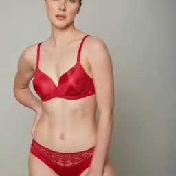Vero Moda Intimates Red Lace Medium Coverage T-Shirt Bra-18