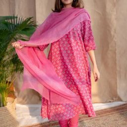 The Indian Ethnic Co Pink Droplet Butti Dabu Kota Doriya Dupatta-image-71