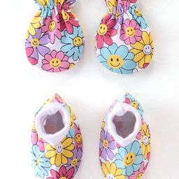 Babyhug 100% Cotton Knit Floral Print Mittens & Booties - Multicolor-image-77