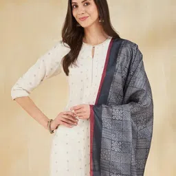 Fabindia Floral Printed Block Print Technique Silk Dupatta image 2