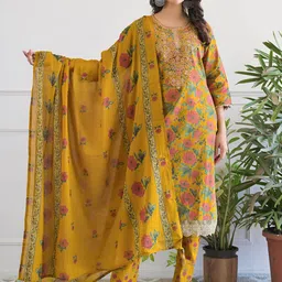 Anouk Women Floral Printed Regular Pure Cotton Kurta with Trousers & With Dupatta-46