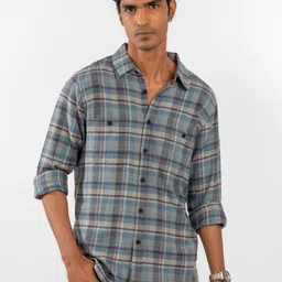 Eszett Men Tartan Checked Spread Collar Casual Shirt-picture-41