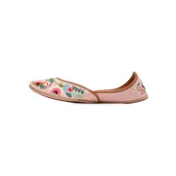 NR BY NIDHI RATHI Multi-Colored Embellished and Embroidered Ethnic Juttis-picture-23