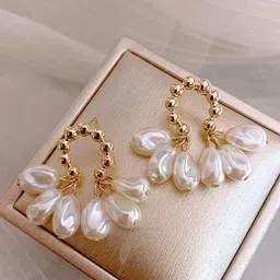 Estailo fashion Gold-Plated Pearls Beaded Contemporary Drop Earrings-picture-43