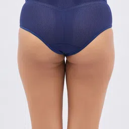 Clovia Outer Elastic Hipster Briefs MP5935R08S image 3
