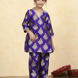 Biba Girls Floral Regular Kurta with Trousers-picture-15