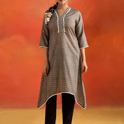 Indo Era Geometric Printed V-Neck Kantha Work Pure Cotton A-Line Kurta-22