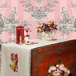 DE CHEVALERiE en Rouge Rose Macaroon White &Yellow Cotton Table Runner-39