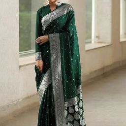 Satrani Green Silk Woven Saree With Unstitched Blouse-image-58