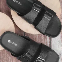 Metro Men's Black Casual Sandals-picture-45