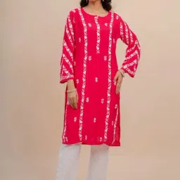 House of Kari Saba Chikankari In Pink Muslin Long Kurta-image-15