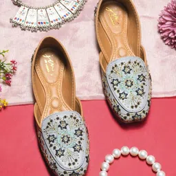 JM Looks Women Ethnic Mojaris Flats-42