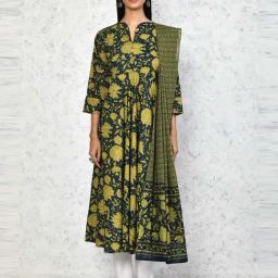 Miravan Green Cotton Printed Anarkali Kurta With Dupatta-15
