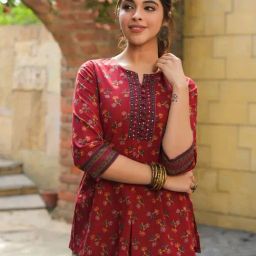 Rain and Rainbow Maroon Cotton Floral Print A Line Kurti-image-84