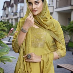 DIVASTRI Women Ethnic Motifs Yoke Design Regular Thread Work Kurta with Trousers & With Dupatta image 4