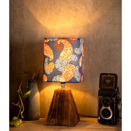 Green Girgit Pyramid Lamp -Colorful Ambee Print-image-3
