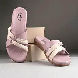 KARADDI Women Open Toe Flats-44