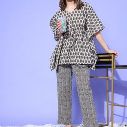 ETC Ethnic Motifs Printed Pure Cotton Night Suit-image-25