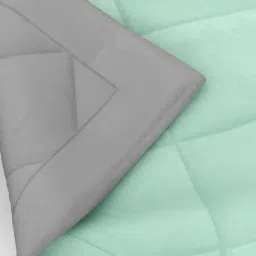 Bianca Carlson Green & Grey 210 TC Comforter - Set of 1 image 5