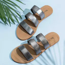 Inc 5 Women Striped Open Toe Flats-11