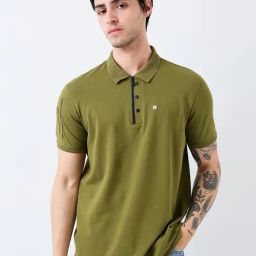 Spykar Men Green Slim Fit Solid Half Sleeve Casual T-Shirt-image-78