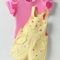 ToffyHouse Knitted Half Sleeves T-Shirt Dungaree Set with Checks & Floral Embroidery - Pink & Yellow-image-77